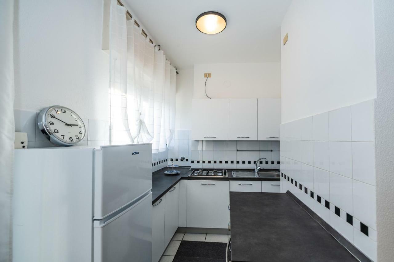 Apartmán Finalmarina Centro 2 Finale Ligure Exteriér fotografie